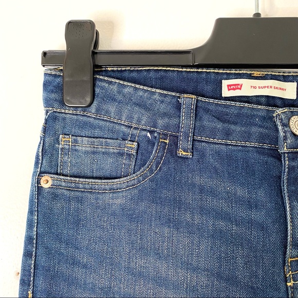 Levi’s 710 Super Skinny Jeans - Picture 2 of 10